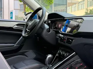 Volkswagen Tayron 2019 330TSI Two-wheel-drive luxury model Plus Country VI exterior photo 5 Volkswagen Tayron 2019 330TSI Two-wheel-drive luxury model Plus Country VI exterior photo 5