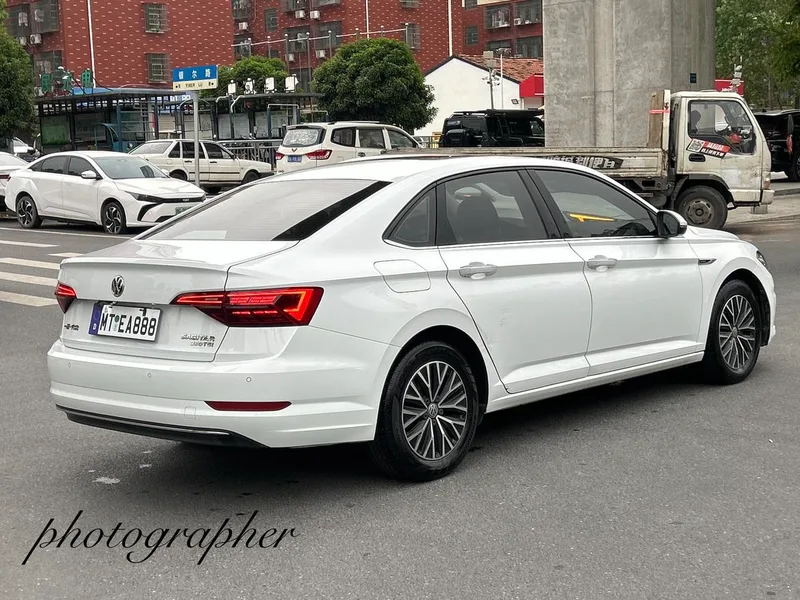 Volkswagen Sagitar 2020 280TSI DSG Comfortable Country VI interior photo 8 Volkswagen Sagitar 2020 280TSI DSG Comfortable Country VI interior photo 8