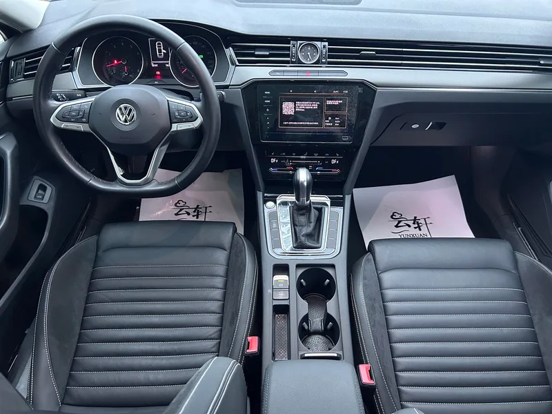 Volkswagen Magotan 2020 330TSI DSG Leading Type interior photo 7 Volkswagen Magotan 2020 330TSI DSG Leading Type interior photo 7
