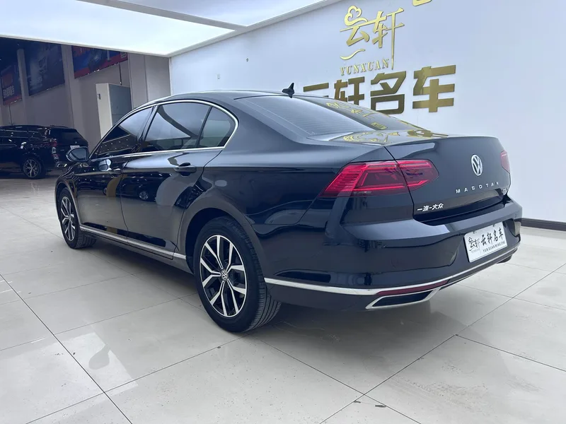 Volkswagen Magotan 2020 330TSI DSG Leading Type interior photo 12 Volkswagen Magotan 2020 330TSI DSG Leading Type interior photo 12