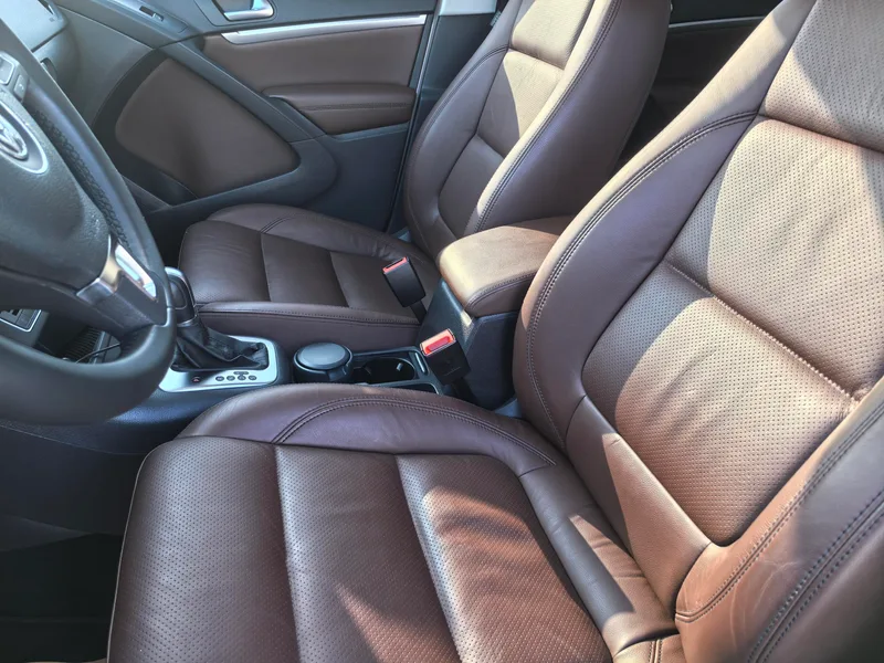 Volkswagen Tiguan 2015 1.8TSI Automatic two-drive luxury type exterior photo 5 Volkswagen Tiguan 2015 1.8TSI Automatic two-drive luxury type exterior photo 5