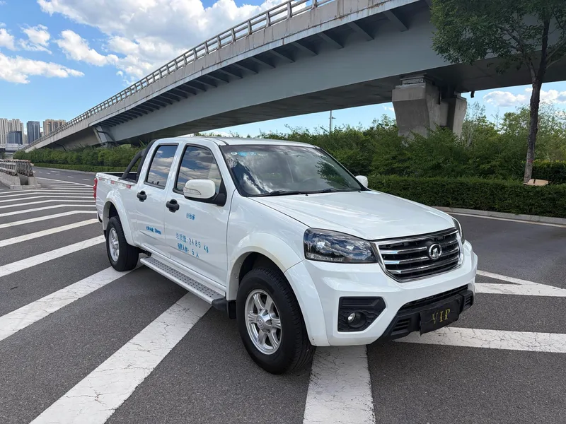 Great Wall Wingle 5 2017 2.4L European version gasoline two-wheel drive elite large double row 4G69S4N exterior photo 2 Great Wall Wingle 5 2017 2.4L European version gasoline two-wheel drive elite large double row 4G69S4N exterior photo 2