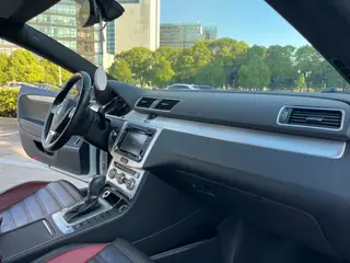 Volkswagen CC 2016 300TSI 25 Anniversary Edition interior photo 15 Volkswagen CC 2016 300TSI 25 Anniversary Edition interior photo 15