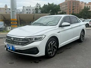 Volkswagen Sagitar 2023 200TSI DSG Полет версия