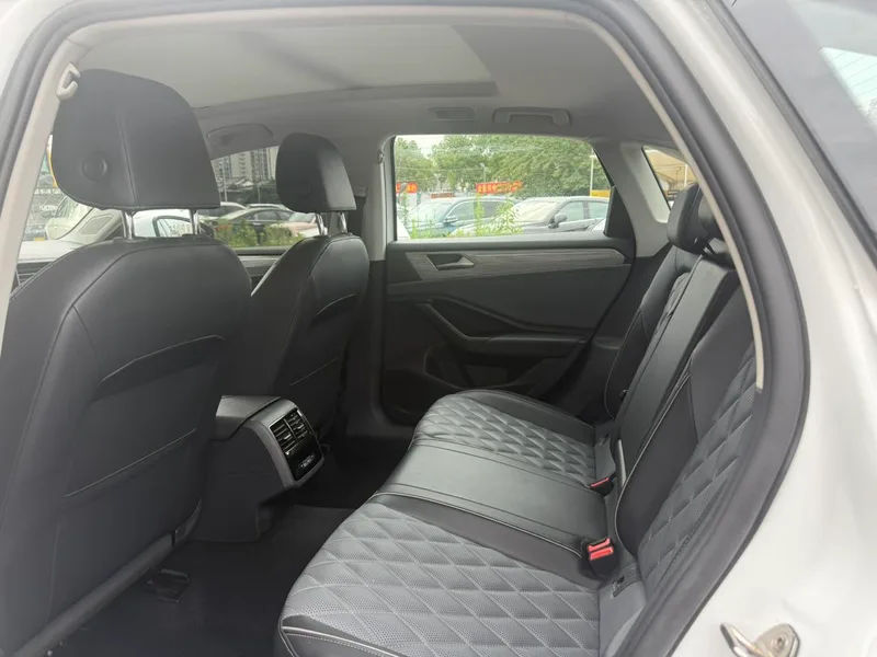 Volkswagen Sagitar 2023 200TSI DSG Overflight version exterior photo 5 Volkswagen Sagitar 2023 200TSI DSG Overflight version exterior photo 5