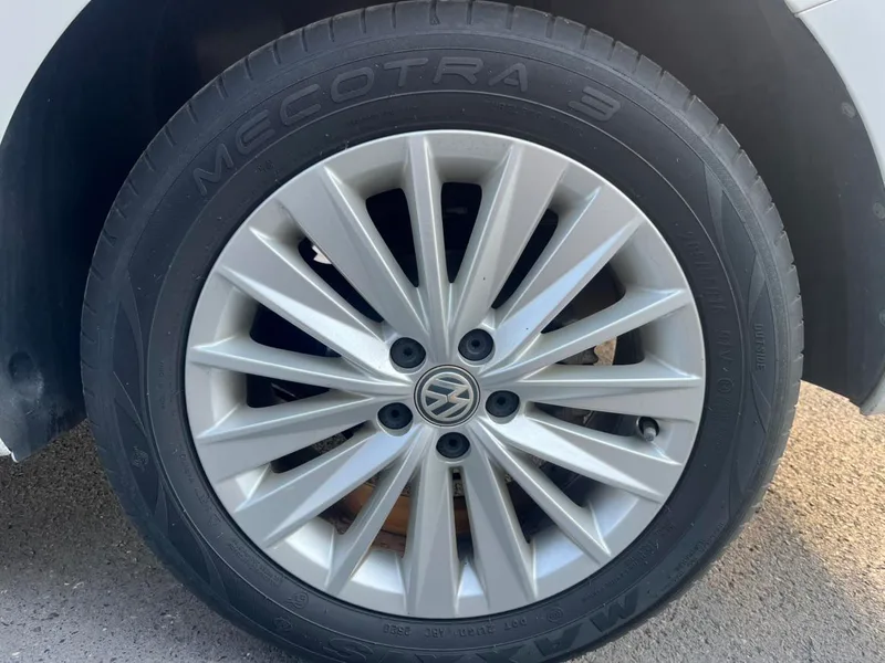 Volkswagen Lavida 2019 Set Sail 1.5L Automatic Comfort Version Country VI exterior photo 7 Volkswagen Lavida 2019 Set Sail 1.5L Automatic Comfort Version Country VI exterior photo 7