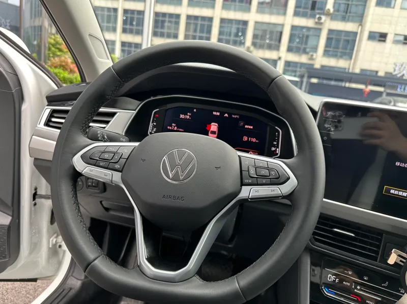 Volkswagen Bora 2025 300TSI DSG Zunxing Edition interior photo 12 Volkswagen Bora 2025 300TSI DSG Zunxing Edition interior photo 12