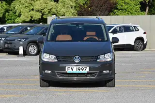 Volkswagen Sharan 2015 1.8TSI Comfortable exterior photo 2 Volkswagen Sharan 2015 1.8TSI Comfortable exterior photo 2