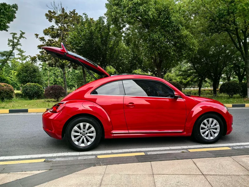 Volkswagen Beetle 2013 1.4TSI Luxury type interior photo 8 Volkswagen Beetle 2013 1.4TSI Luxury type interior photo 8