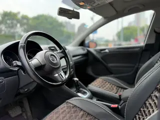 Volkswagen Golf 2012 1.4TSI Automatic Comfort Type interior photo 13 Volkswagen Golf 2012 1.4TSI Automatic Comfort Type interior photo 13