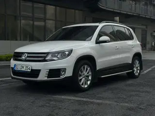 Volkswagen Tiguan 2016 280TSI Silk Road Comfort Edition con tracción automática en dos ruedas