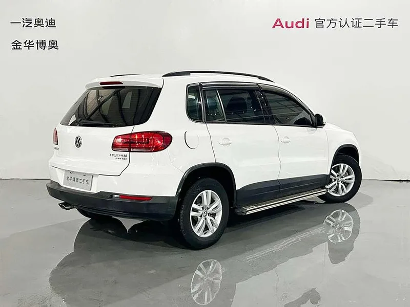 Volkswagen Tiguan 2016 300TSI Automatic two-drive fashion version exterior photo 4 Volkswagen Tiguan 2016 300TSI Automatic two-drive fashion version exterior photo 4