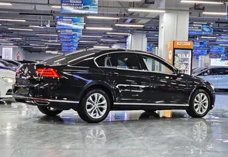 Volkswagen Magotan 2019 330TSI DSG Luxury type China V exterior photo 4 Volkswagen Magotan 2019 330TSI DSG Luxury type China V exterior photo 4