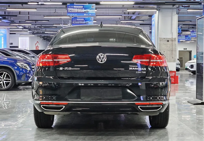 Volkswagen Magotan 2019 330TSI DSG Luxury type China V exterior photo 7 Volkswagen Magotan 2019 330TSI DSG Luxury type China V exterior photo 7