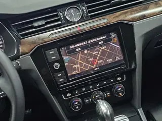 Volkswagen Magotan 2019 330TSI DSG Luxury type China V interior photo 14 Volkswagen Magotan 2019 330TSI DSG Luxury type China V interior photo 14