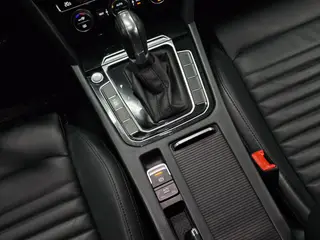 Volkswagen Magotan 2019 330TSI DSG Luxury type China V interior photo 16 Volkswagen Magotan 2019 330TSI DSG Luxury type China V interior photo 16