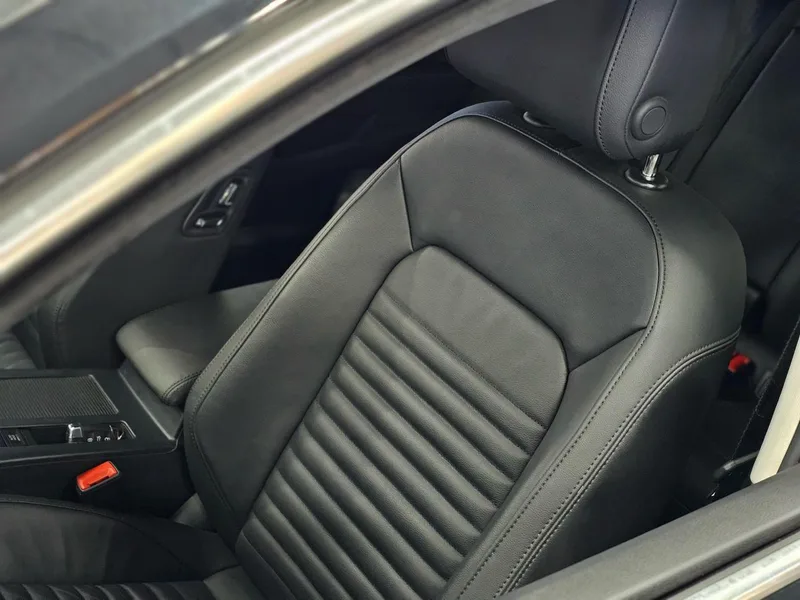 Volkswagen Magotan 2019 330TSI DSG Luxury type China V interior photo 19 Volkswagen Magotan 2019 330TSI DSG Luxury type China V interior photo 19