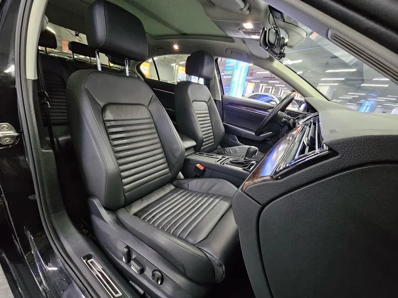 Volkswagen Magotan 2019 330TSI DSG Luxury type China V interior photo 20 Volkswagen Magotan 2019 330TSI DSG Luxury type China V interior photo 20