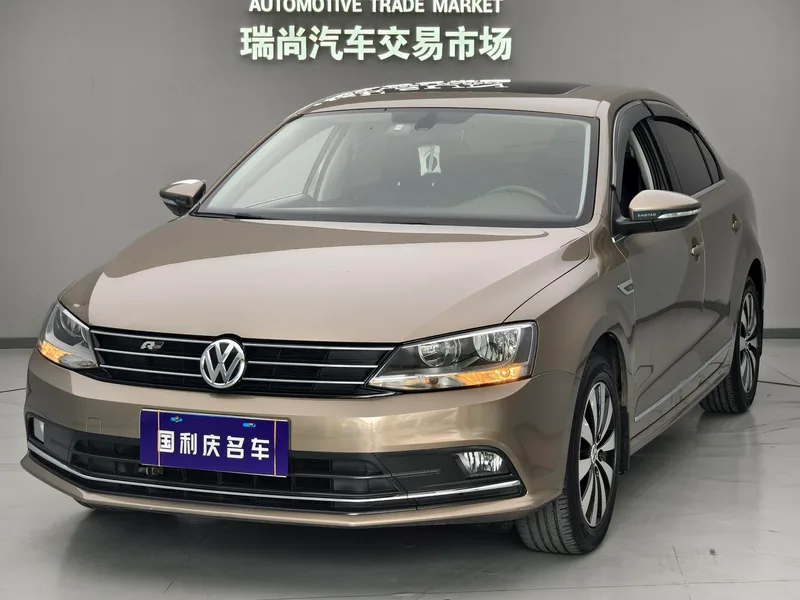 Volkswagen Sagitar 2018 1.6L Automatic Comfort Type exterior photo 1 Volkswagen Sagitar 2018 1.6L Automatic Comfort Type exterior photo 1