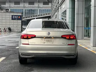 Volkswagen Passat 2019 330TSI Elite Edition Country VI exterior photo 3 Volkswagen Passat 2019 330TSI Elite Edition Country VI exterior photo 3