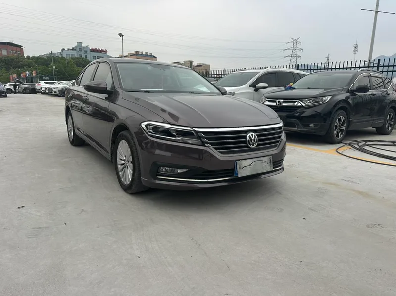 Volkswagen Lavida 2018 1.5L Automatic Comfort Version China V exterior photo 3 Volkswagen Lavida 2018 1.5L Automatic Comfort Version China V exterior photo 3