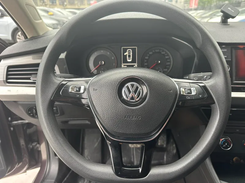 Volkswagen Lavida 2018 1.5L Automatic Comfort Version China V interior photo 12 Volkswagen Lavida 2018 1.5L Automatic Comfort Version China V interior photo 12