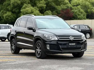 Volkswagen Tiguan 2016 300TSI Automatic Two-Drive Deluxe Edition exterior photo 3 Volkswagen Tiguan 2016 300TSI Automatic Two-Drive Deluxe Edition exterior photo 3