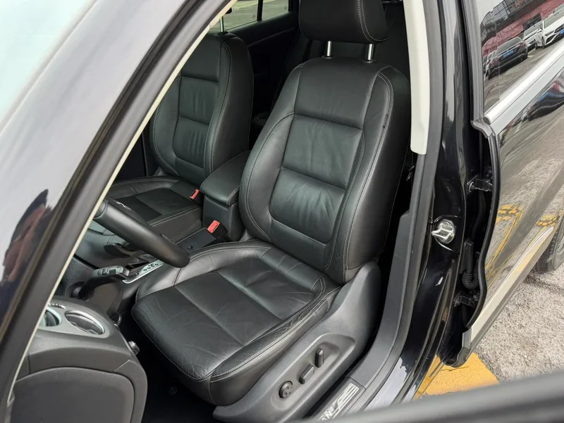 Volkswagen Tiguan 2016 300TSI Automatic Two-Drive Deluxe Edition exterior photo 8 Volkswagen Tiguan 2016 300TSI Automatic Two-Drive Deluxe Edition exterior photo 8