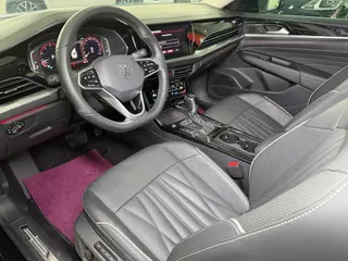 Volkswagen Passat 2022 330TSI Star Deluxe Edition interior photo 12 Volkswagen Passat 2022 330TSI Star Deluxe Edition interior photo 12