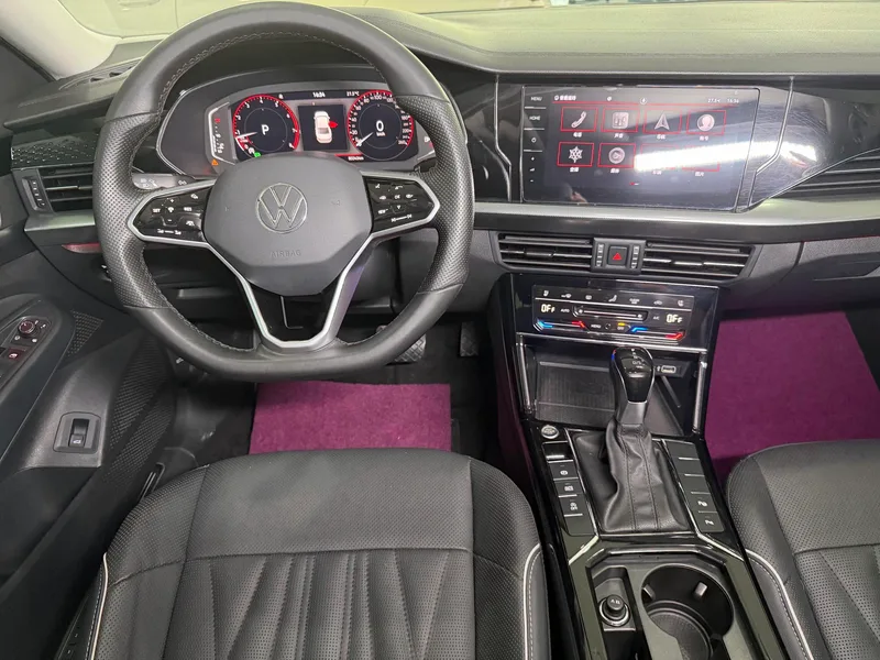 Volkswagen Passat 2022 330TSI Star Deluxe Edition interior photo 14 Volkswagen Passat 2022 330TSI Star Deluxe Edition interior photo 14