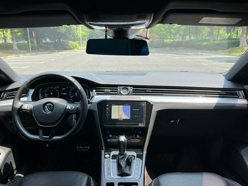 Volkswagen CC 2020 330TSI Charm Yan Edition Country VI interior photo 9 Volkswagen CC 2020 330TSI Charm Yan Edition Country VI interior photo 9