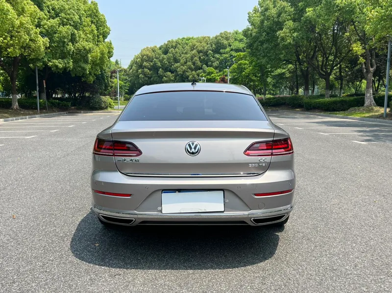Volkswagen CC 2020 330TSI Charm Yan Edition Country VI interior photo 13 Volkswagen CC 2020 330TSI Charm Yan Edition Country VI interior photo 13