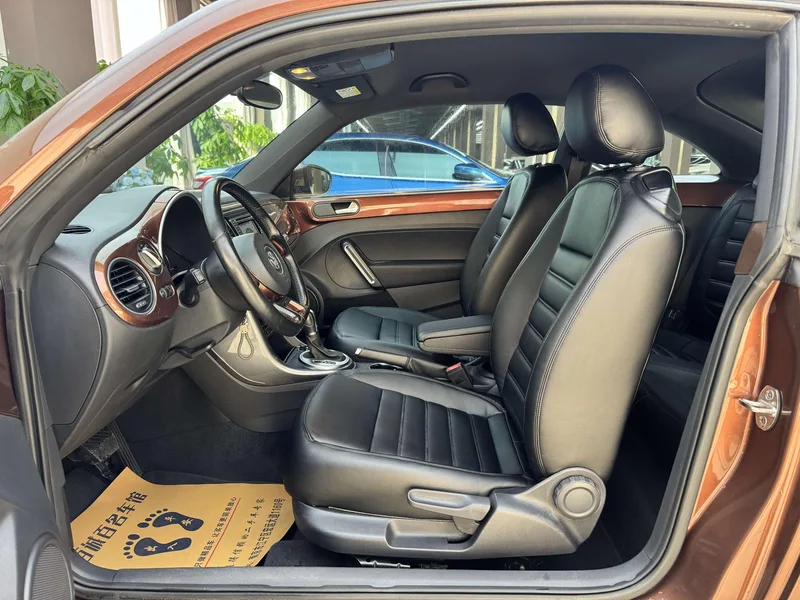 Volkswagen Beetle 2017 180TSI Yile Edition exterior photo 9 Volkswagen Beetle 2017 180TSI Yile Edition exterior photo 9