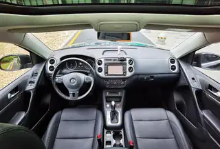 Volkswagen Tiguan 2015 1.8TSI Automatic two-drive luxury type interior photo 9 Volkswagen Tiguan 2015 1.8TSI Automatic two-drive luxury type interior photo 9