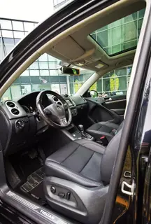 Volkswagen Tiguan 2015 1.8TSI Automatic two-drive luxury type interior photo 11 Volkswagen Tiguan 2015 1.8TSI Automatic two-drive luxury type interior photo 11