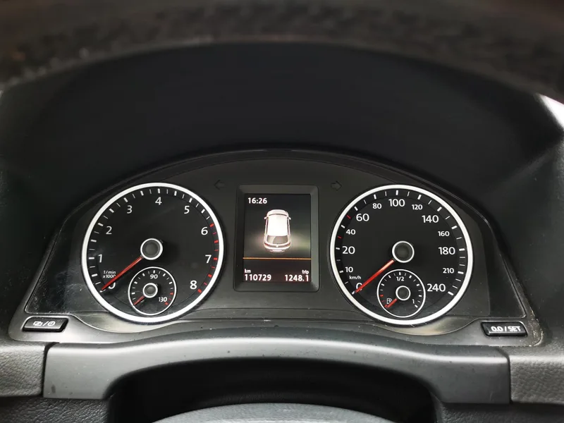 Volkswagen Tiguan 2015 1.8TSI Automatic two-drive luxury type interior photo 12 Volkswagen Tiguan 2015 1.8TSI Automatic two-drive luxury type interior photo 12