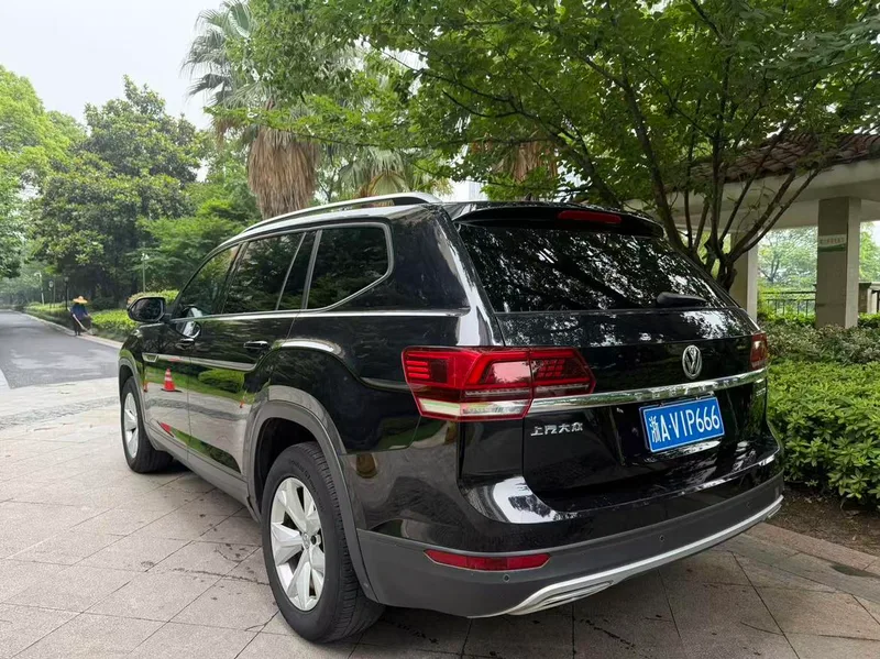 Volkswagen Teramont 2020 330TSI 2WD Comfort Version Country VI exterior photo 4 Volkswagen Teramont 2020 330TSI 2WD Comfort Version Country VI exterior photo 4