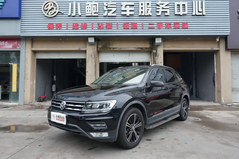 Volkswagen Tiguan L 2019 330TSI Automatic two-wheel drive panoramic comfort version Country VI exterior photo 1 Volkswagen Tiguan L 2019 330TSI Automatic two-wheel drive panoramic comfort version Country VI exterior photo 1