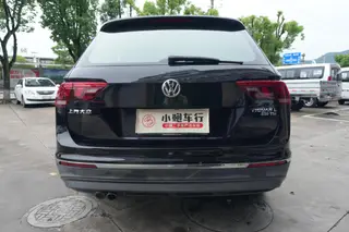 Volkswagen Tiguan L 2019 330TSI Automatic two-wheel drive panoramic comfort version Country VI exterior photo 3 Volkswagen Tiguan L 2019 330TSI Automatic two-wheel drive panoramic comfort version Country VI exterior photo 3