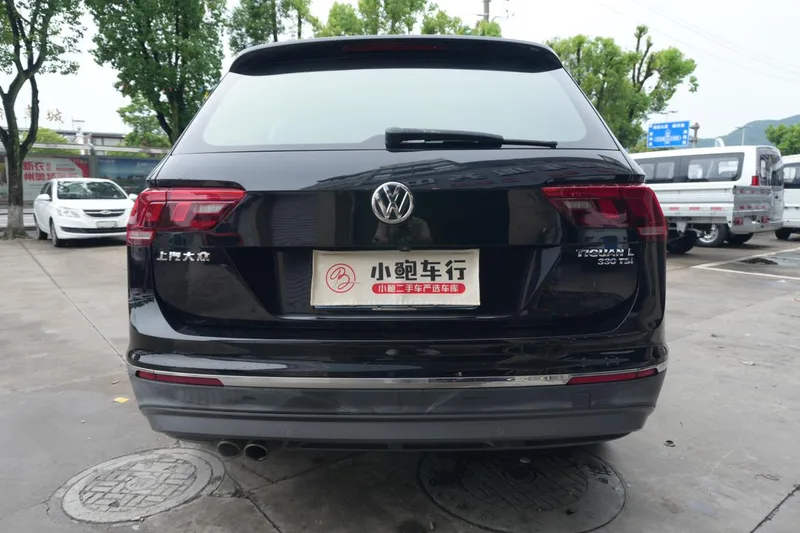 Volkswagen Tiguan L 2019 330TSI Automatic two-wheel drive panoramic comfort version Country VI exterior photo 3 Volkswagen Tiguan L 2019 330TSI Automatic two-wheel drive panoramic comfort version Country VI exterior photo 3