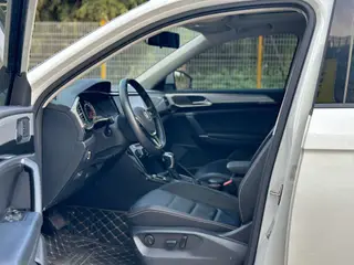 Volkswagen Tayron 2019 330TSI Two-wheel-drive luxury model Country VI interior photo 8 Volkswagen Tayron 2019 330TSI Two-wheel-drive luxury model Country VI interior photo 8