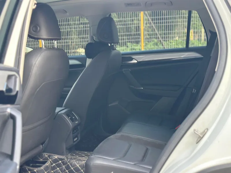 Volkswagen Tayron 2019 330TSI Two-wheel-drive luxury model Country VI interior photo 9 Volkswagen Tayron 2019 330TSI Two-wheel-drive luxury model Country VI interior photo 9