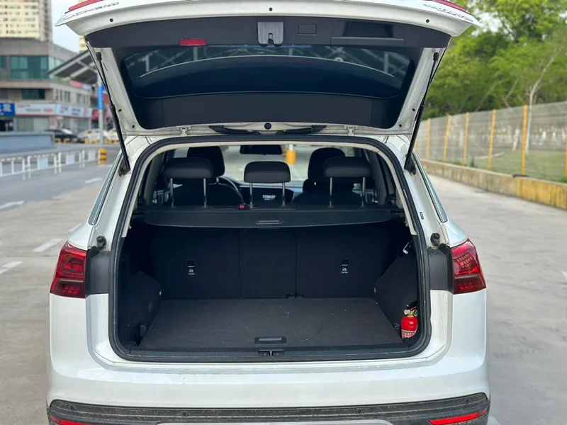 Volkswagen Tayron 2019 330TSI Two-wheel-drive luxury model Country VI interior photo 11 Volkswagen Tayron 2019 330TSI Two-wheel-drive luxury model Country VI interior photo 11