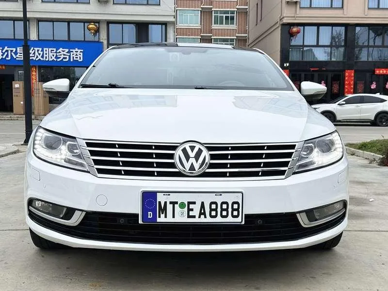 Volkswagen CC 2018 1.8TSI Luxury type exterior photo 2 Volkswagen CC 2018 1.8TSI Luxury type exterior photo 2