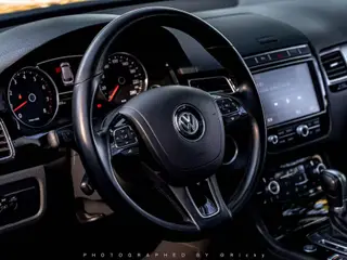 Volkswagen Touareg 2017 3.0TSI Boundary Extension Edition exterior photo 3