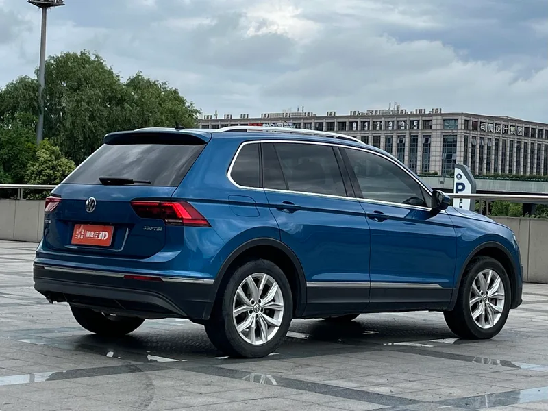 Volkswagen Tiguan 2017 330TSI Four-wheel drive Chuangrui type exterior photo 3 Volkswagen Tiguan 2017 330TSI Four-wheel drive Chuangrui type exterior photo 3