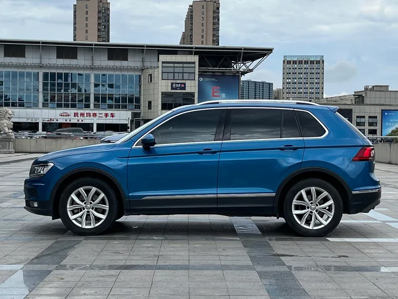 Volkswagen Tiguan 2017 330TSI Four-wheel drive Chuangrui type exterior photo 4 Volkswagen Tiguan 2017 330TSI Four-wheel drive Chuangrui type exterior photo 4