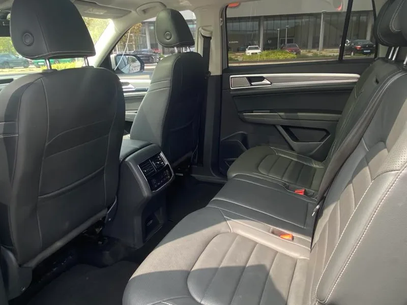 Volkswagen Teramont 2020 330TSI Version de luxe à deux roues motrices État VI intérieur photo 9