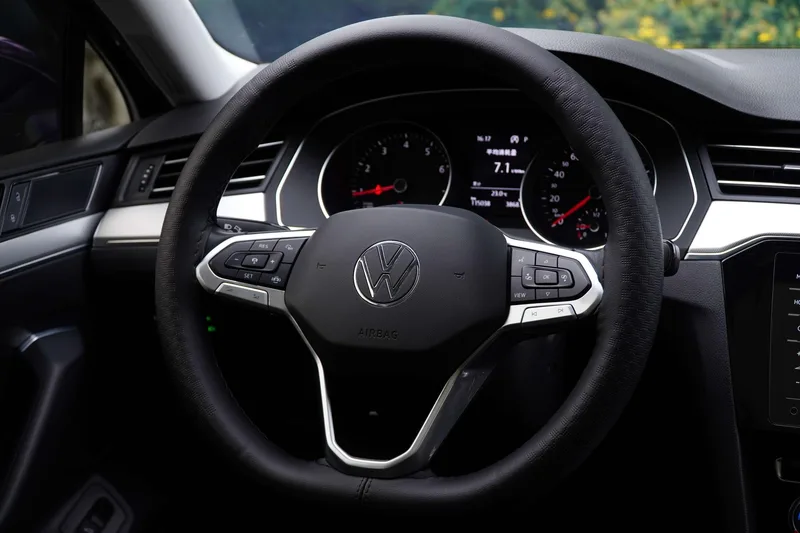 Volkswagen Magotan 2020 280TSI DSG Confortable intérieur photo 17