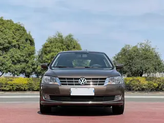 Volkswagen Gran Lavida 2013 1.6L Automatic Comfort Type exterior photo 3 Volkswagen Gran Lavida 2013 1.6L Automatic Comfort Type exterior photo 3